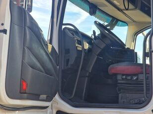 بيع السيارات القاطرة Volvo FH 13.500 Globetrotter 6x2 - Full air - Full spoiler - 3.00 WB - - صورة 10 | Autoline SD السيارات القاطرة Volvo FH 13.500 Globetrotter 6x2 - Full air - Full spoiler - 3.00 WB - | صورة 10 - Autoline