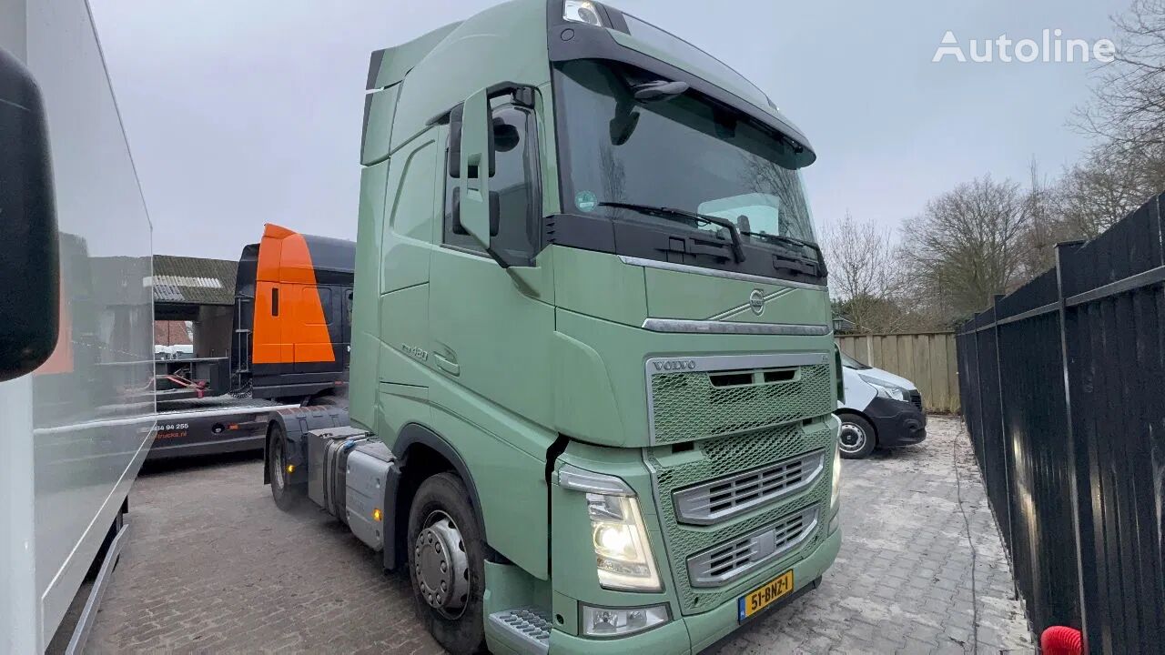 Volvo FH 420 LNG Globetrotter Standairco 577.030KM NL Truck nyergesvontató