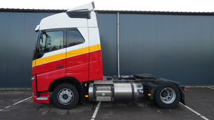 tracteur routier Volvo FH 420 LNG Globetrotter tractor unit