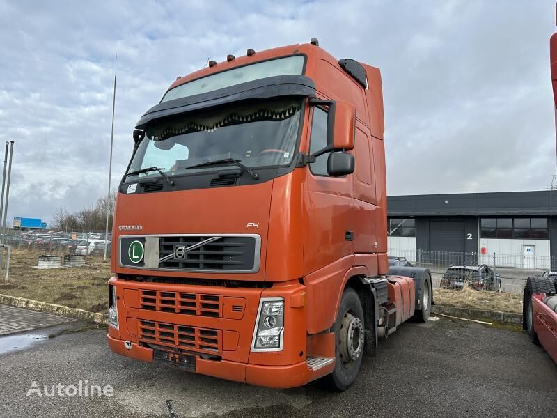 Volvo FH 440 truck tractor