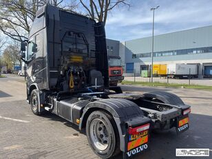 السيارات القاطرة Volvo FH 460 Full Air - NL Truck - 2 Tanks - XL Cabin