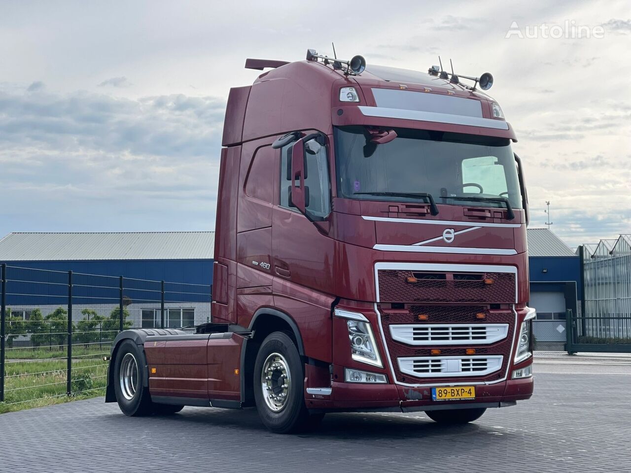 đầu kéo Volvo FH 460 XL, I SAVE, I PARK COOL, CUSTOM INTERIOR, TV, LED, FULL S