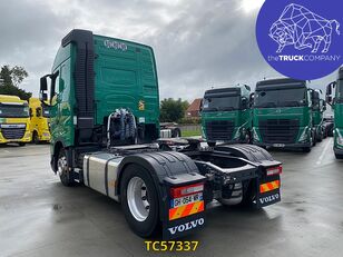 السيارات القاطرة Volvo FH 500