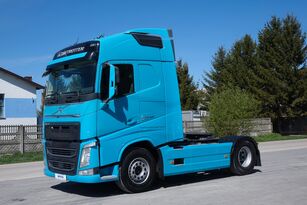 السيارات القاطرة Volvo FH 500