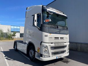 влекач Volvo FH 500