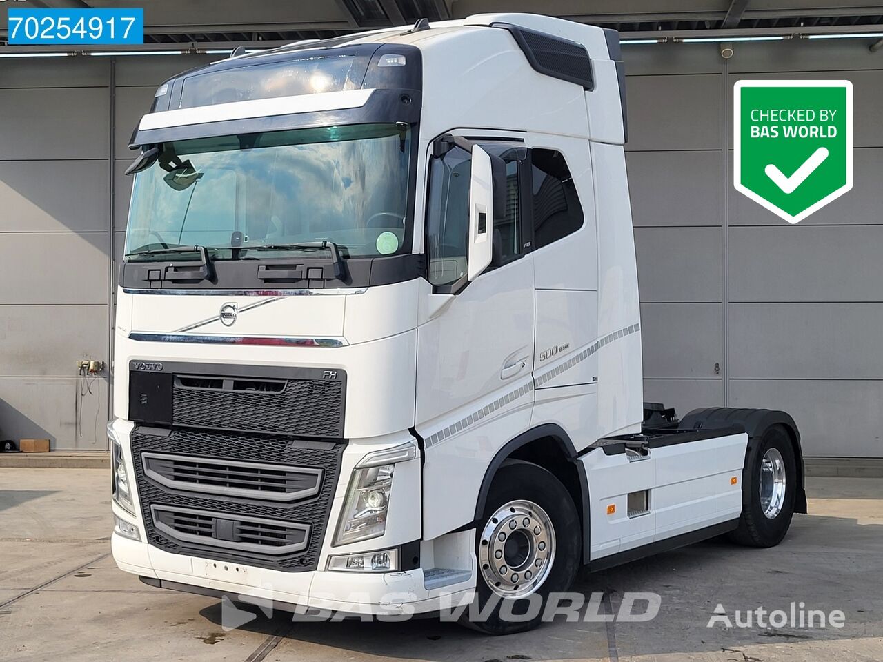 тягач Volvo FH 500 4X2 Retarder Globetrotter 2x Tanks ADR Standklima