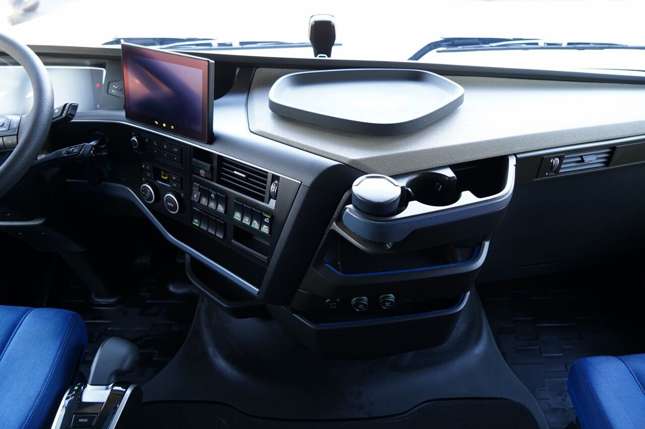 Volvo FH 500 / PUSHER / XXL / 3 Osiowy ciągnik siodłowy / OŚ PODNOSZO