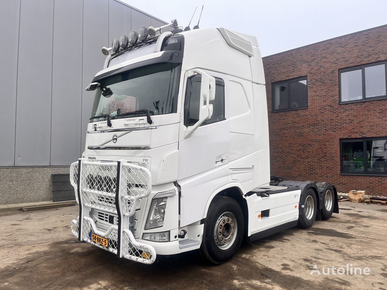 тягач Volvo FH 540 6x2/4