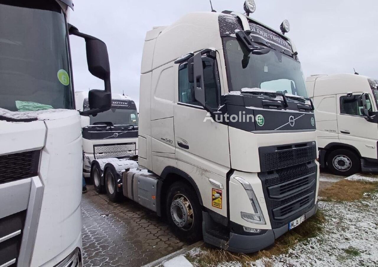 damaged Volvo FH 540 Globetrotter XL Retarder truck tractor