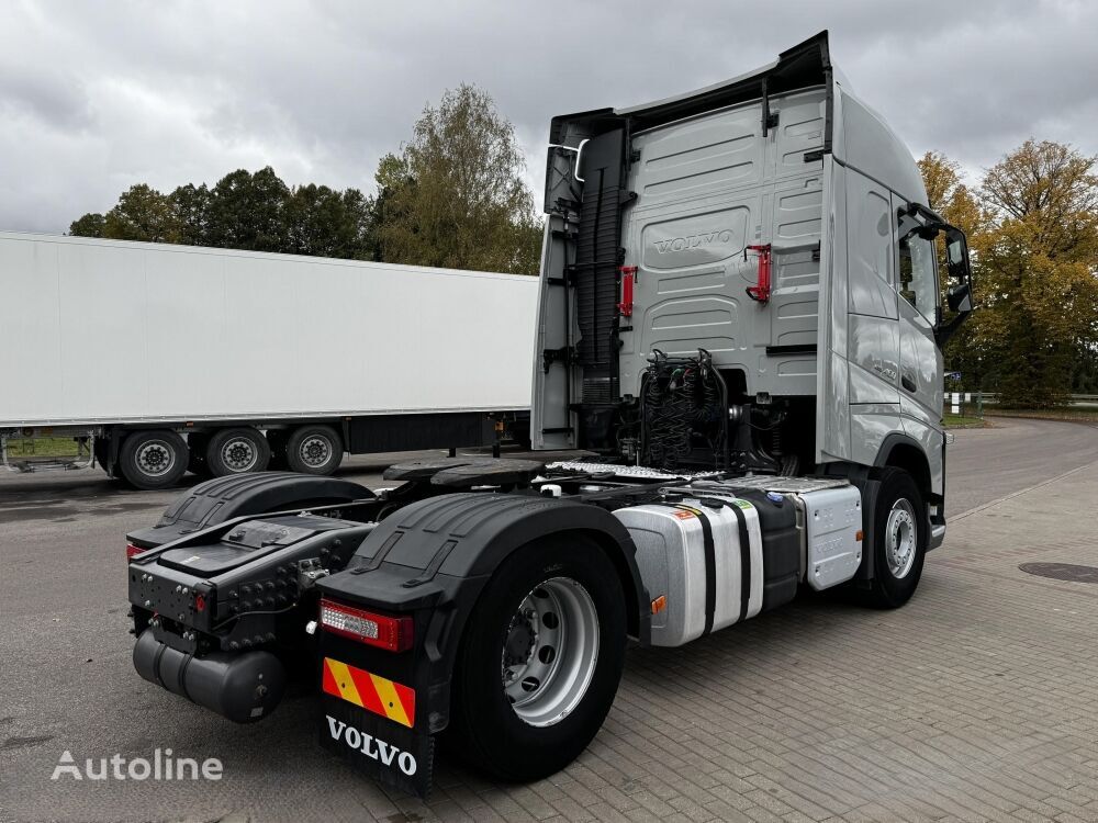 trattore stradale Volvo FH LB