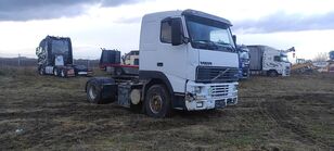 cap tractor Volvo FH12-380