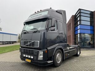 Volvo FH12.460 trekker