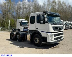 السيارات القاطرة Volvo FH13