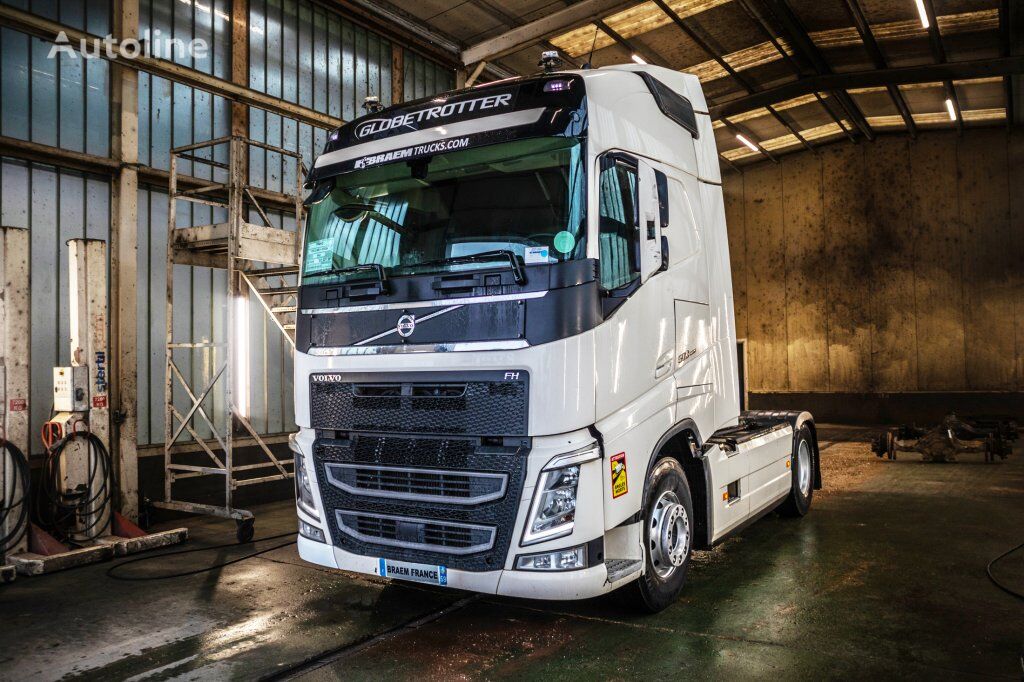 السيارات القاطرة Volvo FH13 500+HYDR+PTRA60T