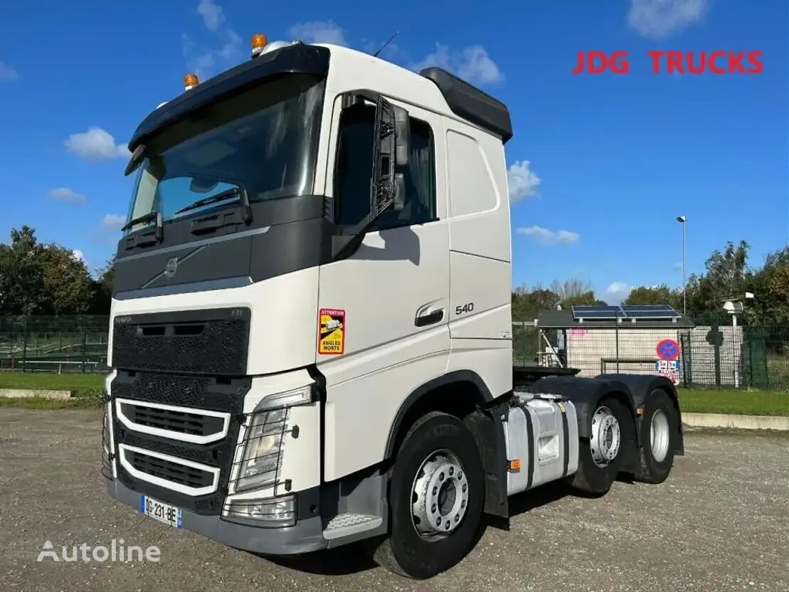 السيارات القاطرة Volvo FH13  540 6x2 /Gvw 60 Tons