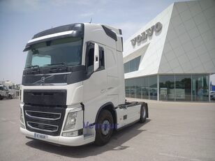Volvo FH4 truck tractor