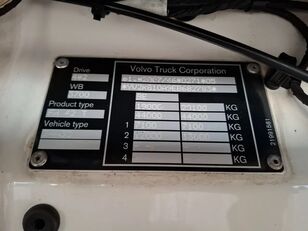 Vilkiko Volvo FH4-420 / ADR / VEB+ / ALCOA / AIRCO / AUTOMATIC / EURO-5 / 2014 pardavimas - Vaizdas 28 | Autoline LT Vilkikas Volvo FH4-420 / ADR / VEB+ / ALCOA / AIRCO / AUTOMATIC / EURO-5 / 2014 | Vaizdas 28 - Autoline