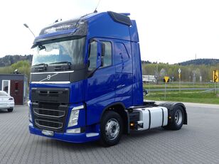 cami&atilde;o tractor Volvo FH4 460 / EURO 6 / AUTOMAT / STANDARD / XL /