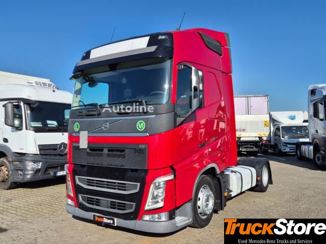 Volvo FH420 vetopöytäauto - Autoline