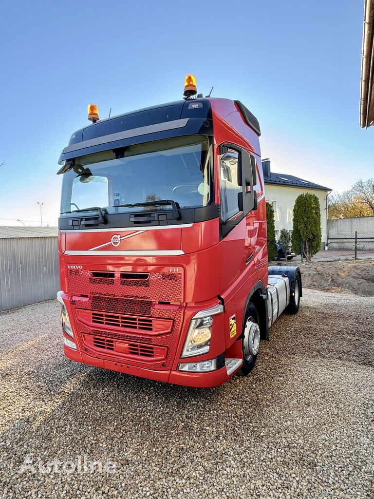 đầu kéo Volvo FH460