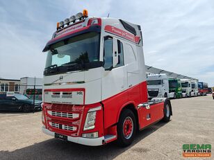 تریلی Volvo FH460 4x2 Globetrotter Euro 6 - Hydraulics + Lambrecht Compresso