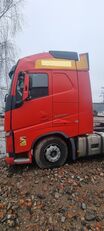 тягач Volvo FH500 после аварии