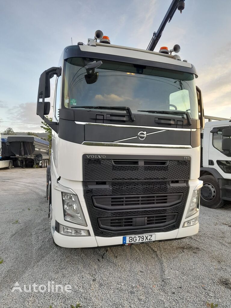 Volvo FH500 truck tractor