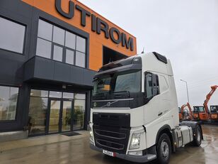 السيارات القاطرة Volvo FH500