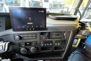 Volvo FH500  tegljač + poluprikolica hladnjača