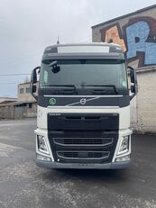 vilkikas Volvo FH500 Globetrotter cabin