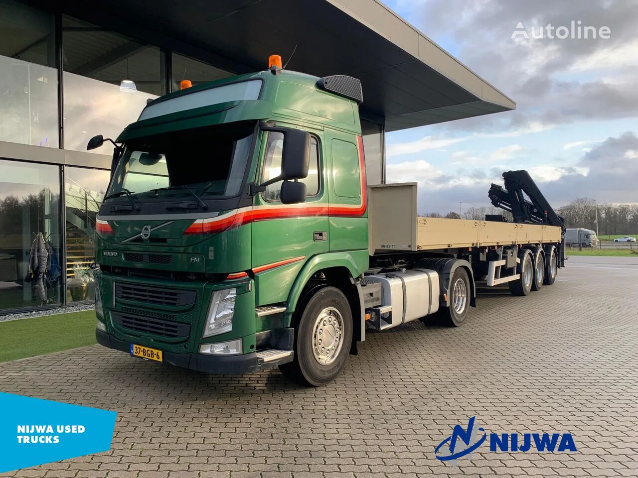 Volvo FM 370 4X2 I.C.M. HAPPY TRAILER met HIAB kraan truck tractor