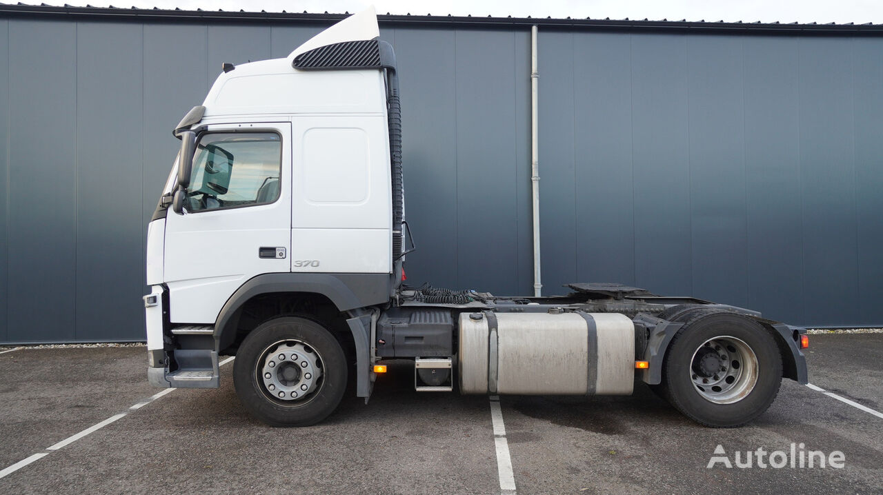 тягач Volvo FM 370 EURO 6 338.700KM TRS GENERATOR