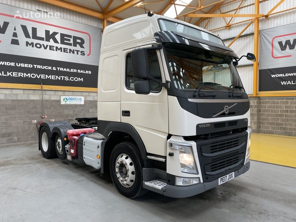 Volvo FM 450 GLOBETROTTER *EURO 6* ADR SPEC 6X2 TRACTOR UNIT – 2017 –  tractora