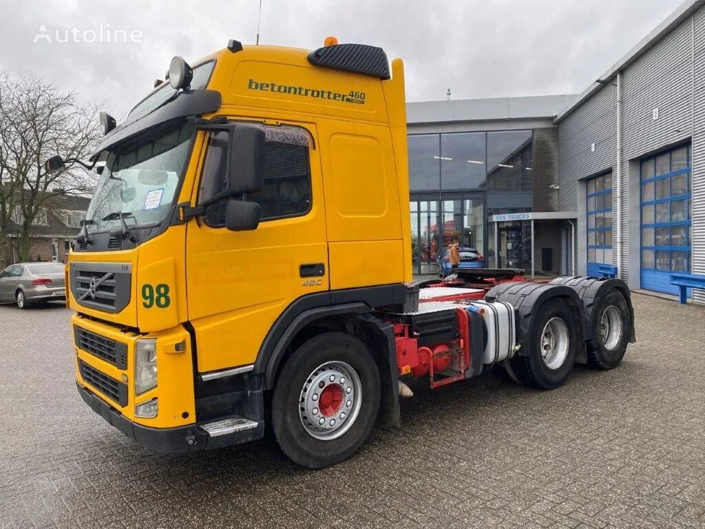 ťahač Volvo FM13-460 / AUTOMATIC / HYDRAULICS / VEB+ / 6X4 / LOW KM'S / FRID