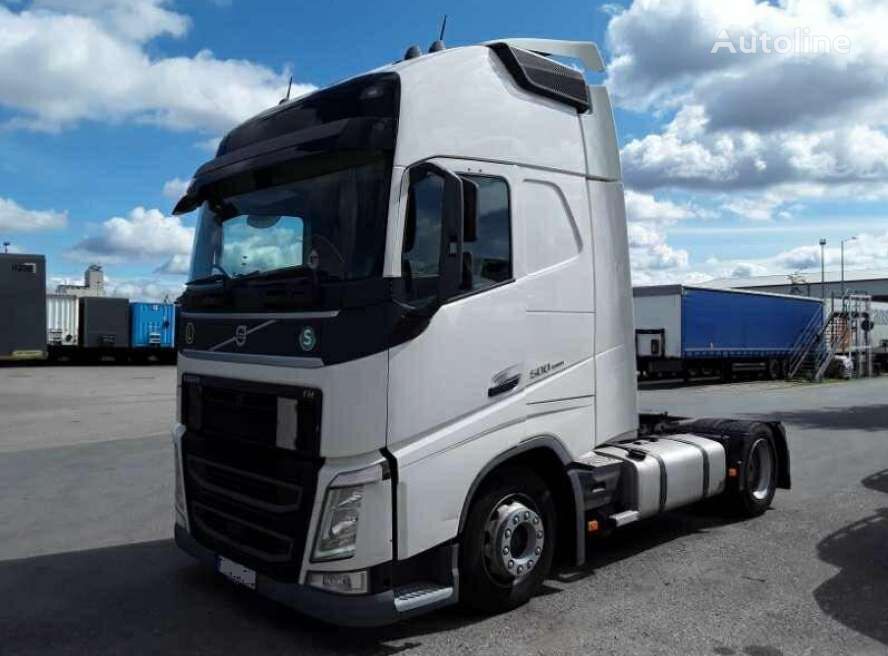 tracteur routier Volvo Lowdeck