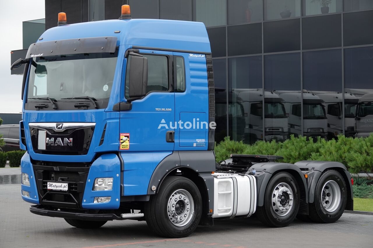 السيارات القاطرة Volvo TGX 26.500 / 6x2 / RETARDER / 90 TON / PUSHER / OŚ PODNOSZONA /