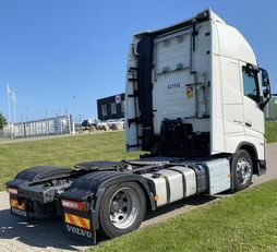 Volvo Vehicle Tractor 4x2 Standard cabeza tractora