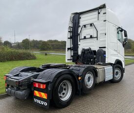влекач Volvo Vehicle Tractor 6x2-2 Standard