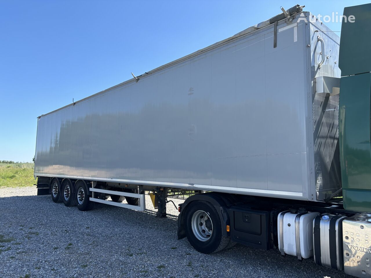 Kraker CF 200 walking floor semi-trailer