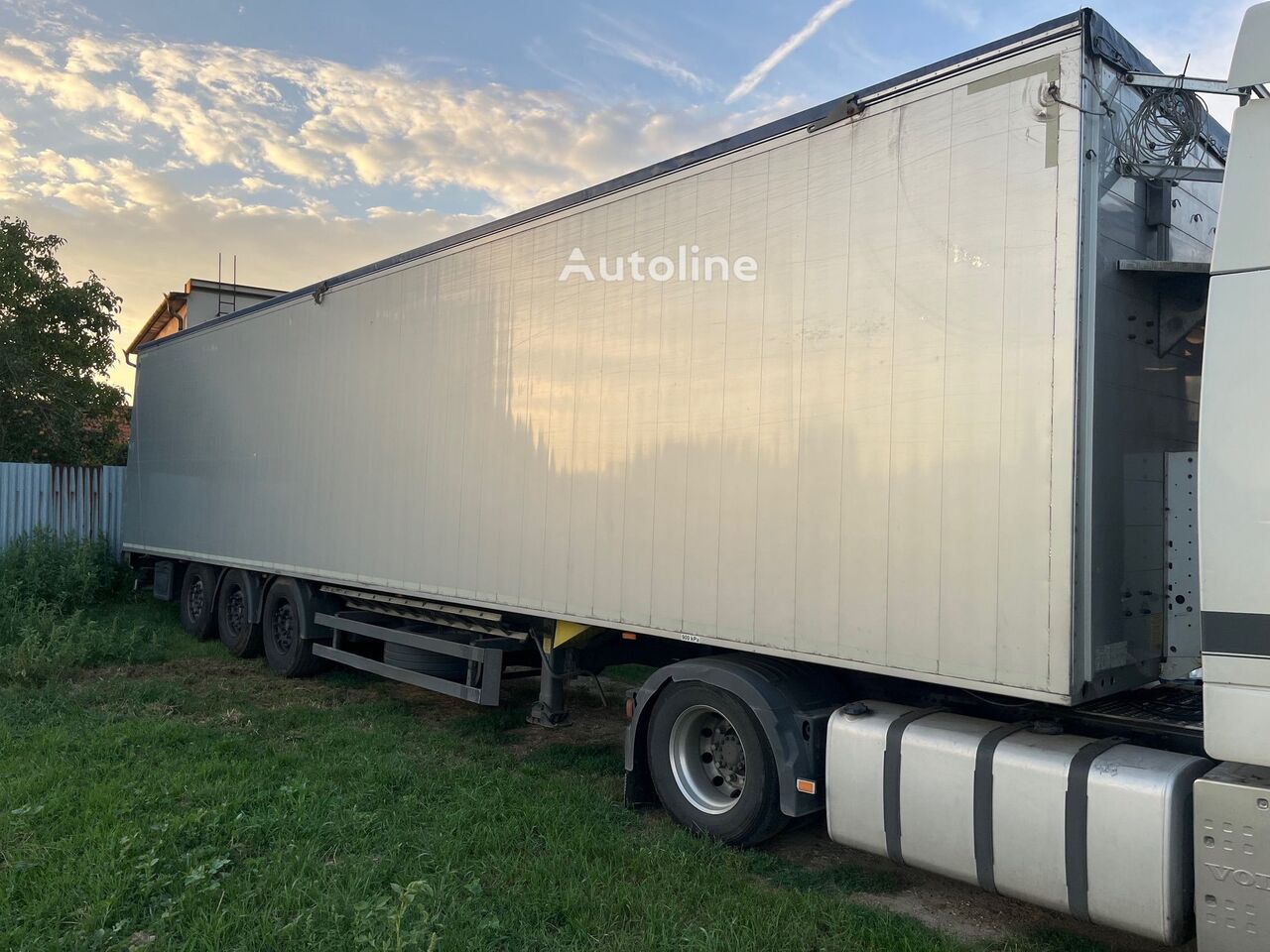 Schmitz Cargobull SW 24 SL-G walkingfloor (92m3) walking floor semitrailer till salu | Autoline SE Schmitz Cargobull SW 24 SL-G walkingfloor (92m3) walking floor semitrailer - Autoline