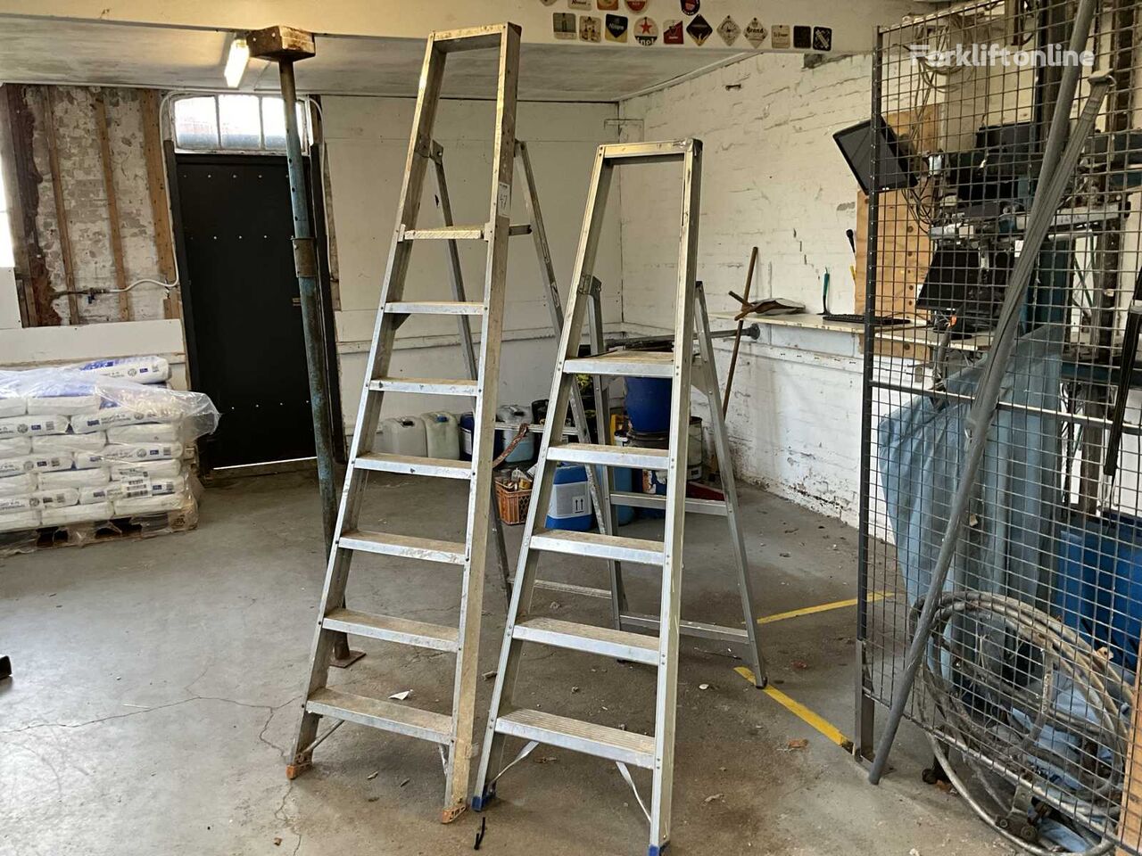 Wienese Bordestrap warehouse ladder