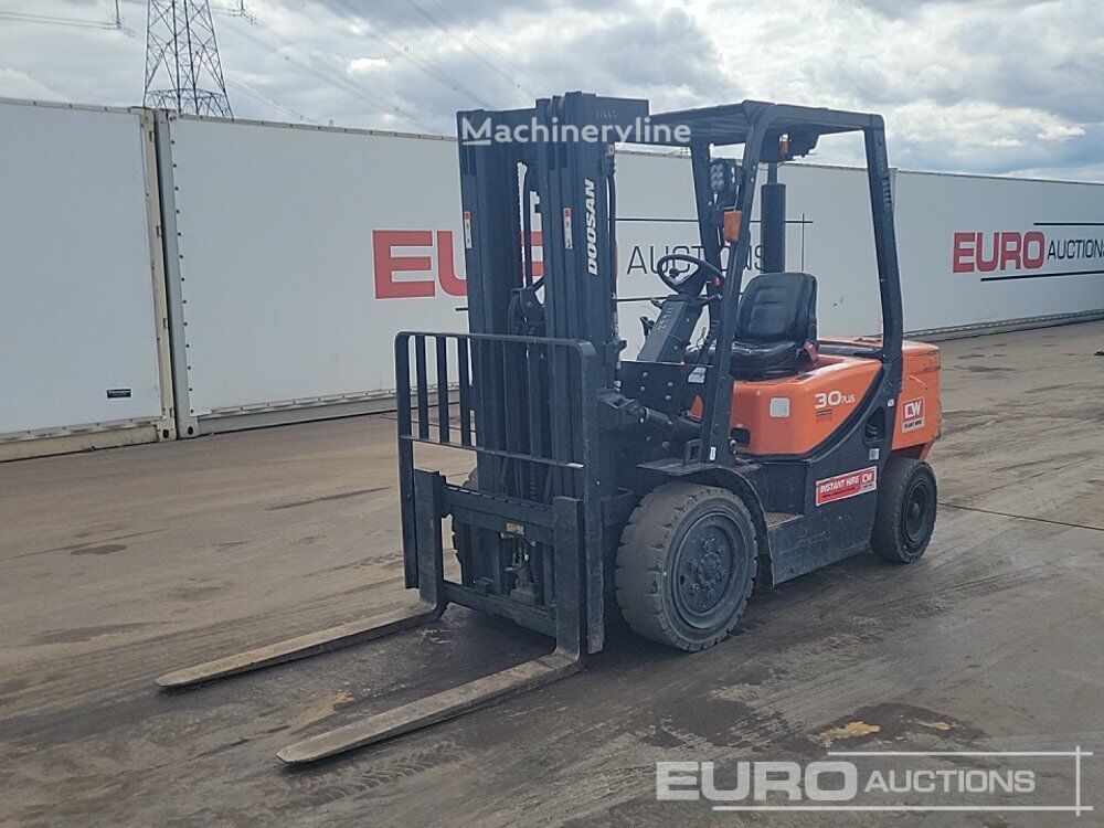 Empilhador diesel Doosan D30GP a venda | Machineryline BR Empilhador diesel Doosan D30GP - Machineryline