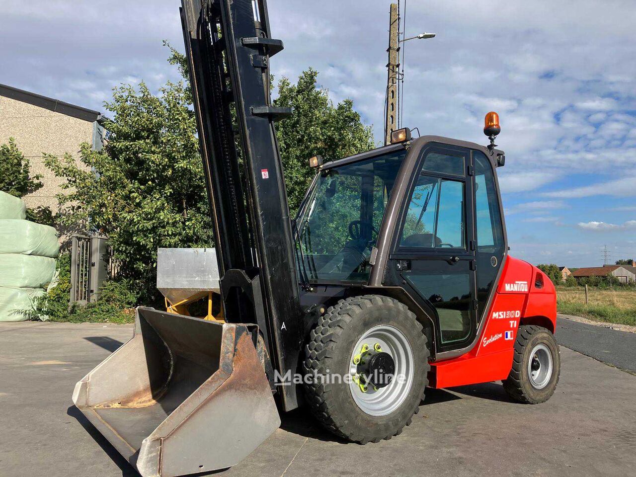 Cărucior elevator pentru teren Manitou MSI 35D S2E2 - Machineryline