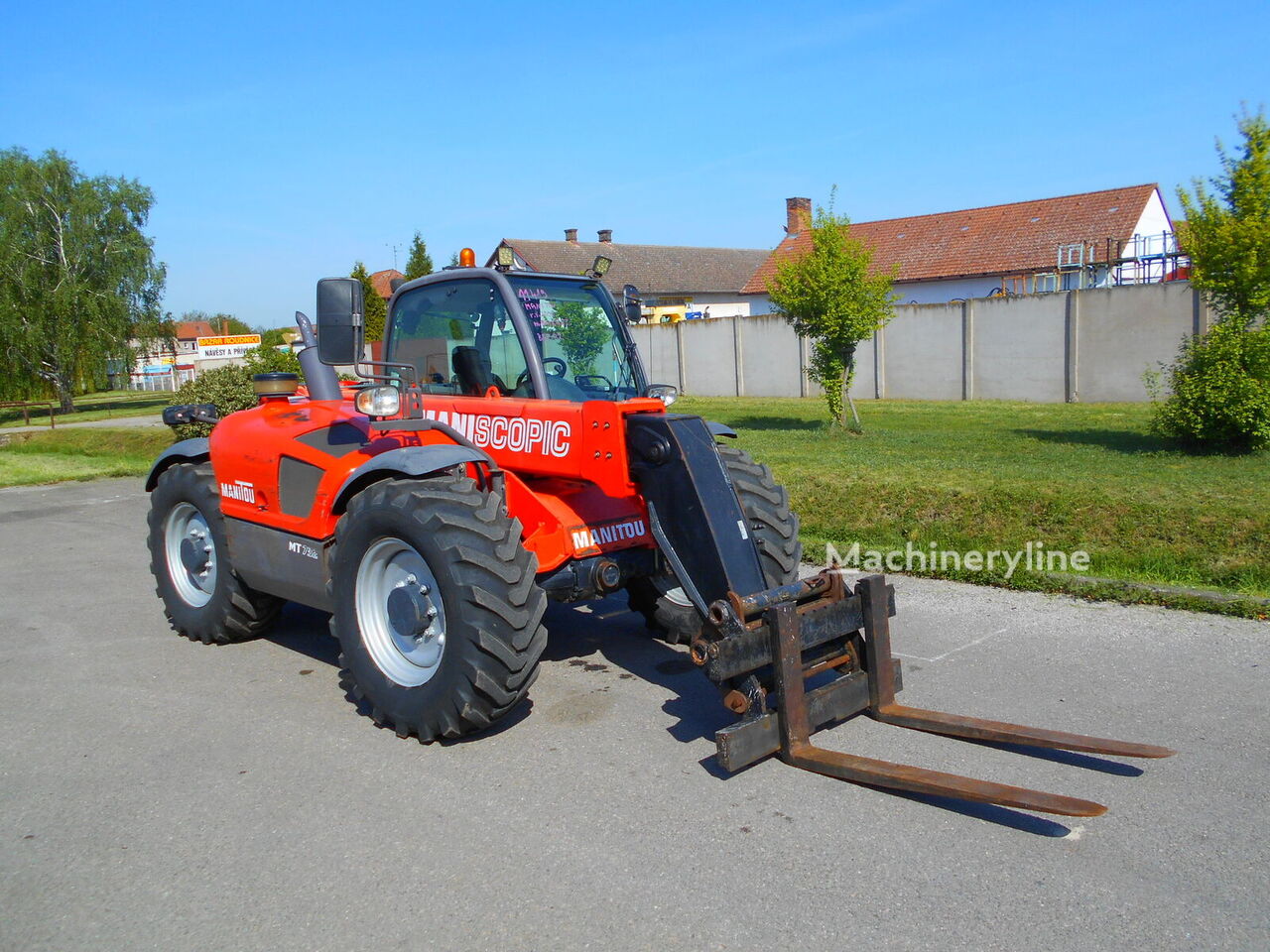 Chariot télescopique Manitou MANITOU MT 732 à vendre | Machineryline SN Chariot télescopique Manitou MANITOU MT 732 - Machineryline