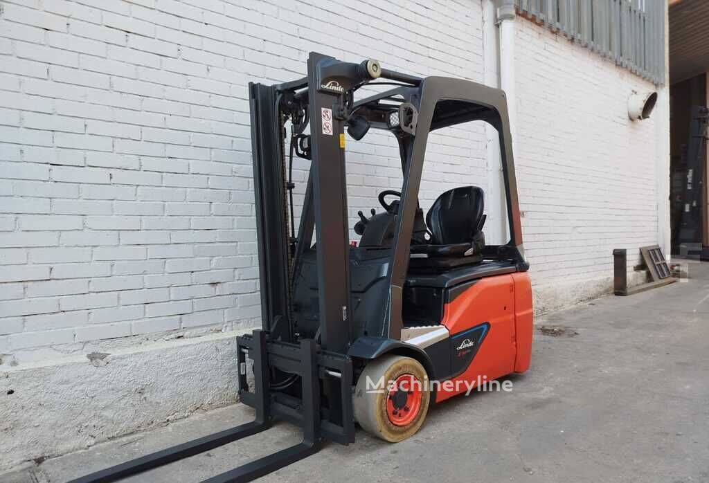 Viličar trikolesni Linde E14 DRIVE IN naprodaj | Machineryline SI Viličar trikolesni Linde E14 DRIVE IN - Machineryline