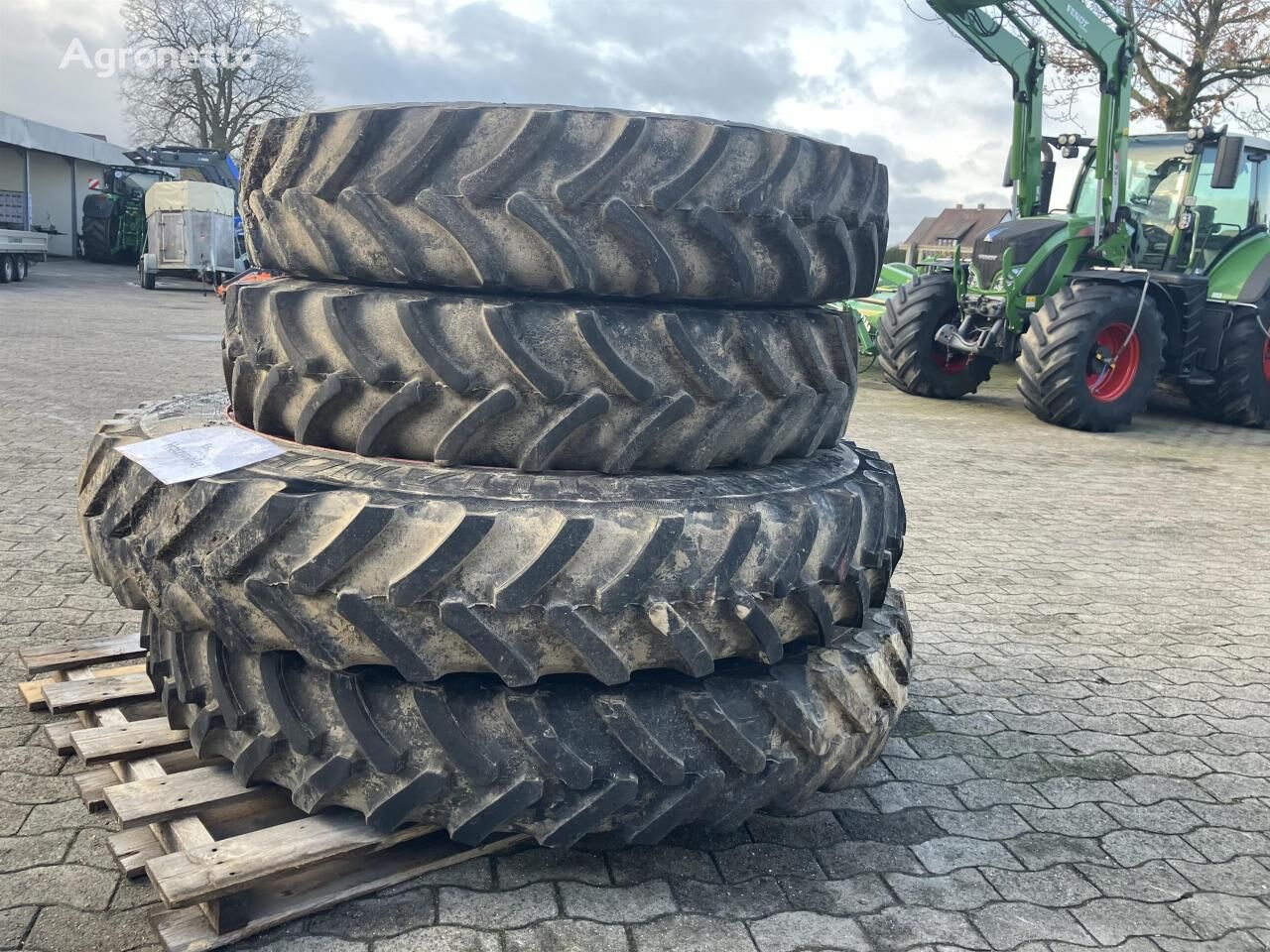 τροχός 320/105R50 & 320/85R38