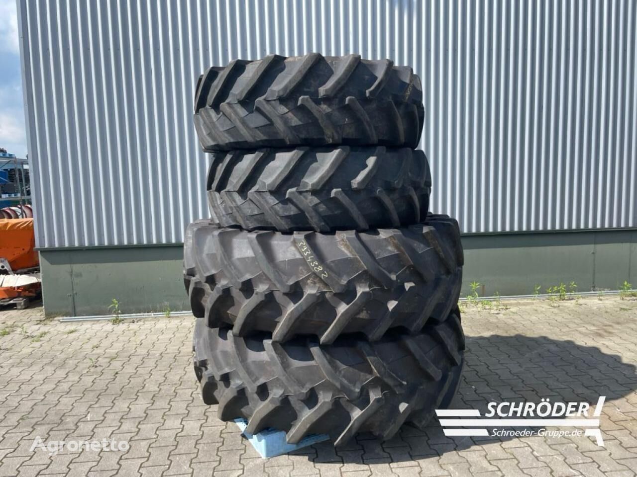 480/70 R30 + 580/70 R42 tekerlek