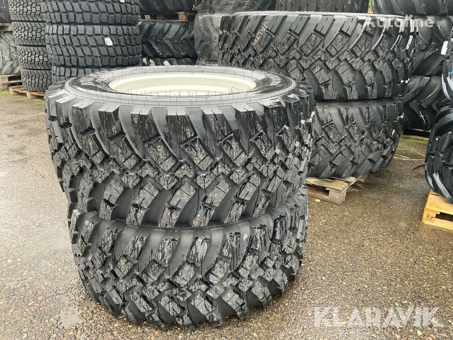 BKT Traktorhjul BKT 650/65R38 och 540/65R28 rueda