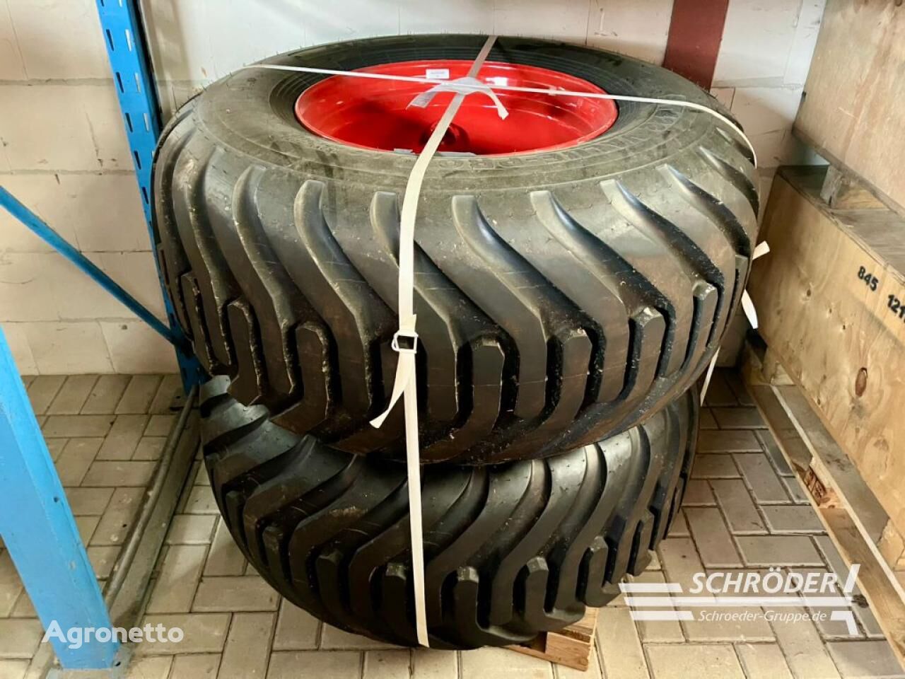 novi CEAT 500/60 R 22.5 točak