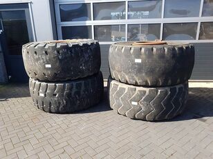 τροχός Case 921C-Michelin 26.5R25-Tire/Reifen/Band